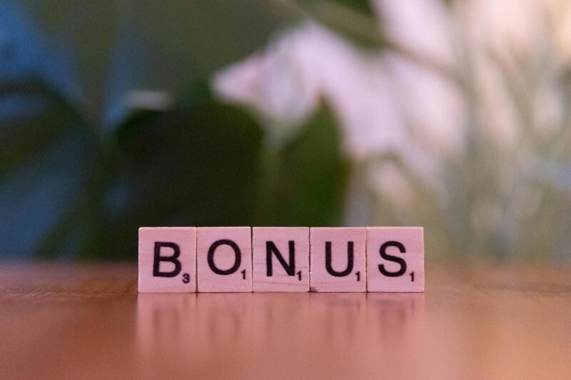 Understand How Bonuses Boost Your Chances of Success