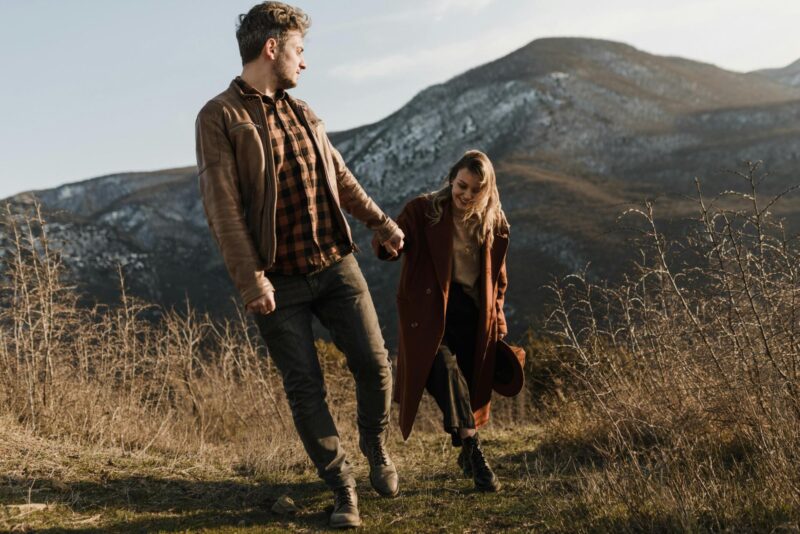 Essentials to Pack for a Stylish Couples Getaway