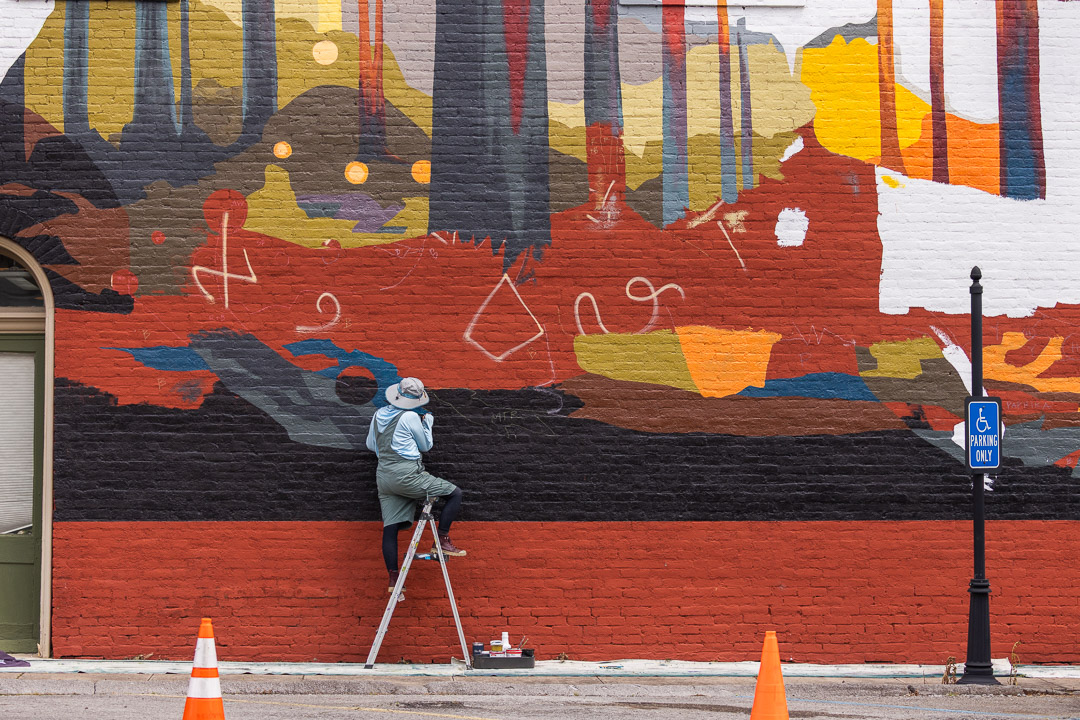 How to Commission a Mural (Without Getting It Wrong)