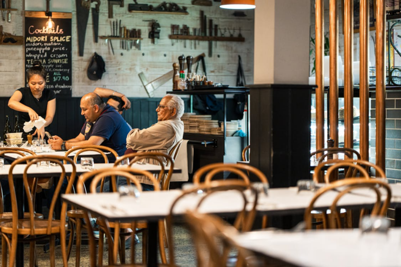 How Brisbane Restaurants Keep Linens Spotless With Professional Laundry
